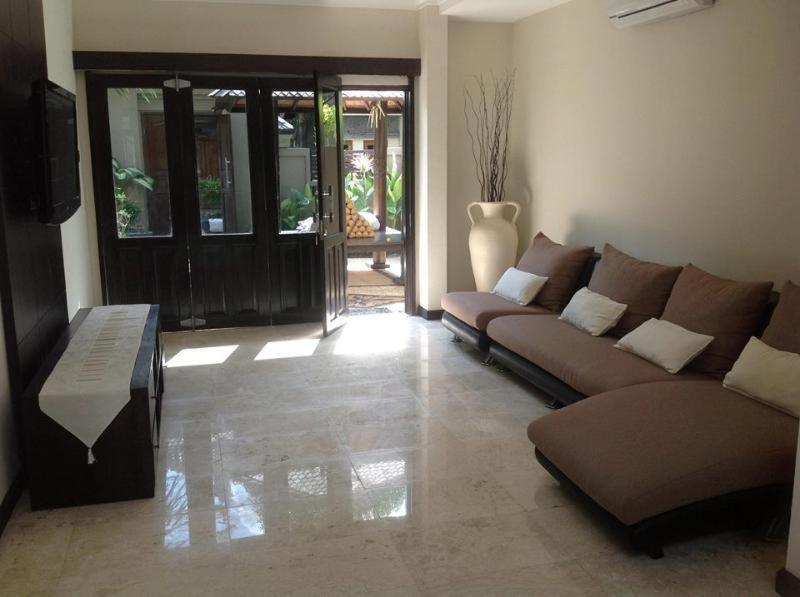 Villa Indah Kuta Royal - Private Pool - Optic Fiber High Speed Internet المظهر الخارجي الصورة