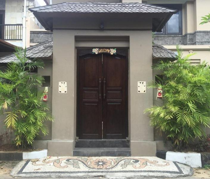 Villa Indah Kuta Royal - Private Pool - Optic Fiber High Speed Internet المظهر الخارجي الصورة