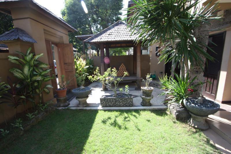 Villa Indah Kuta Royal - Private Pool - Optic Fiber High Speed Internet المظهر الخارجي الصورة