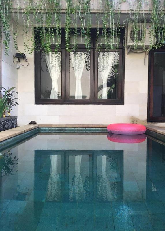 Villa Indah Kuta Royal - Private Pool - Optic Fiber High Speed Internet المظهر الخارجي الصورة