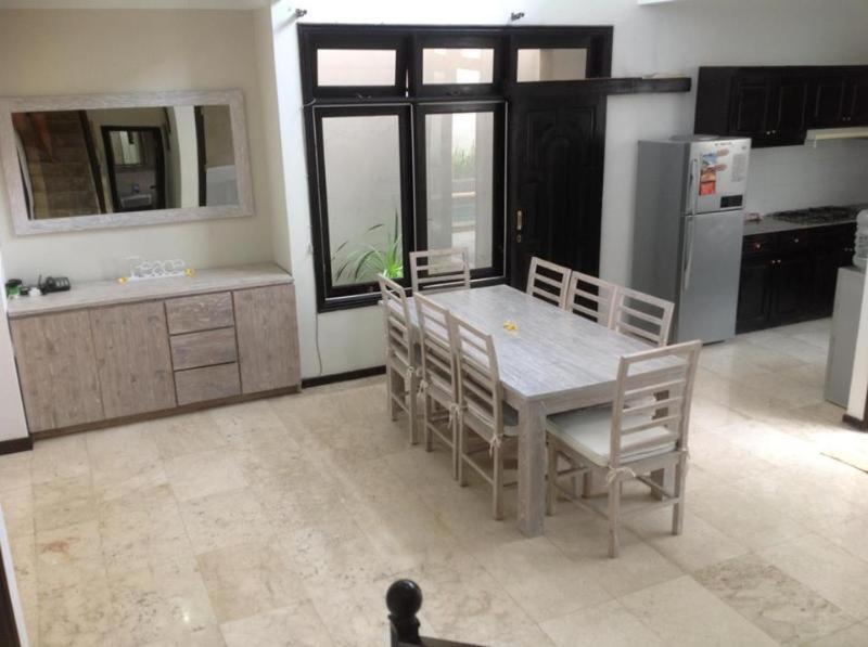Villa Indah Kuta Royal - Private Pool - Optic Fiber High Speed Internet المظهر الخارجي الصورة